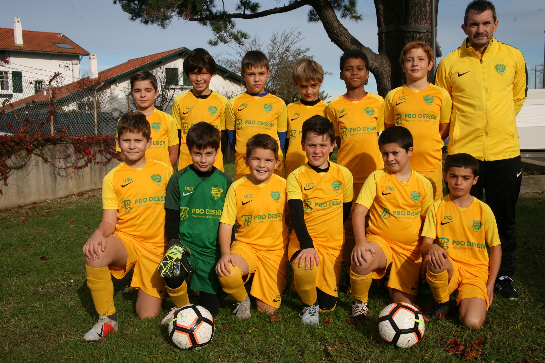 GOBBI OLIVIER AVEC SON EQUIPE U11