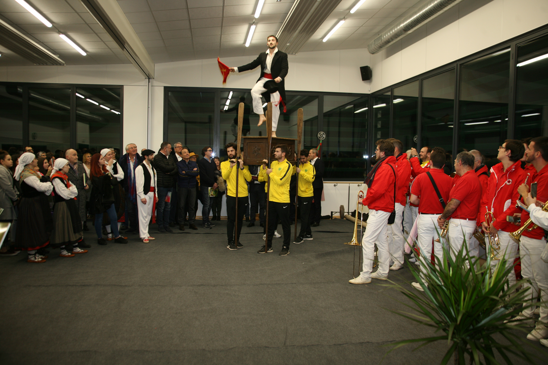 PRESENTATION PLAQUETTE ANNUELLE