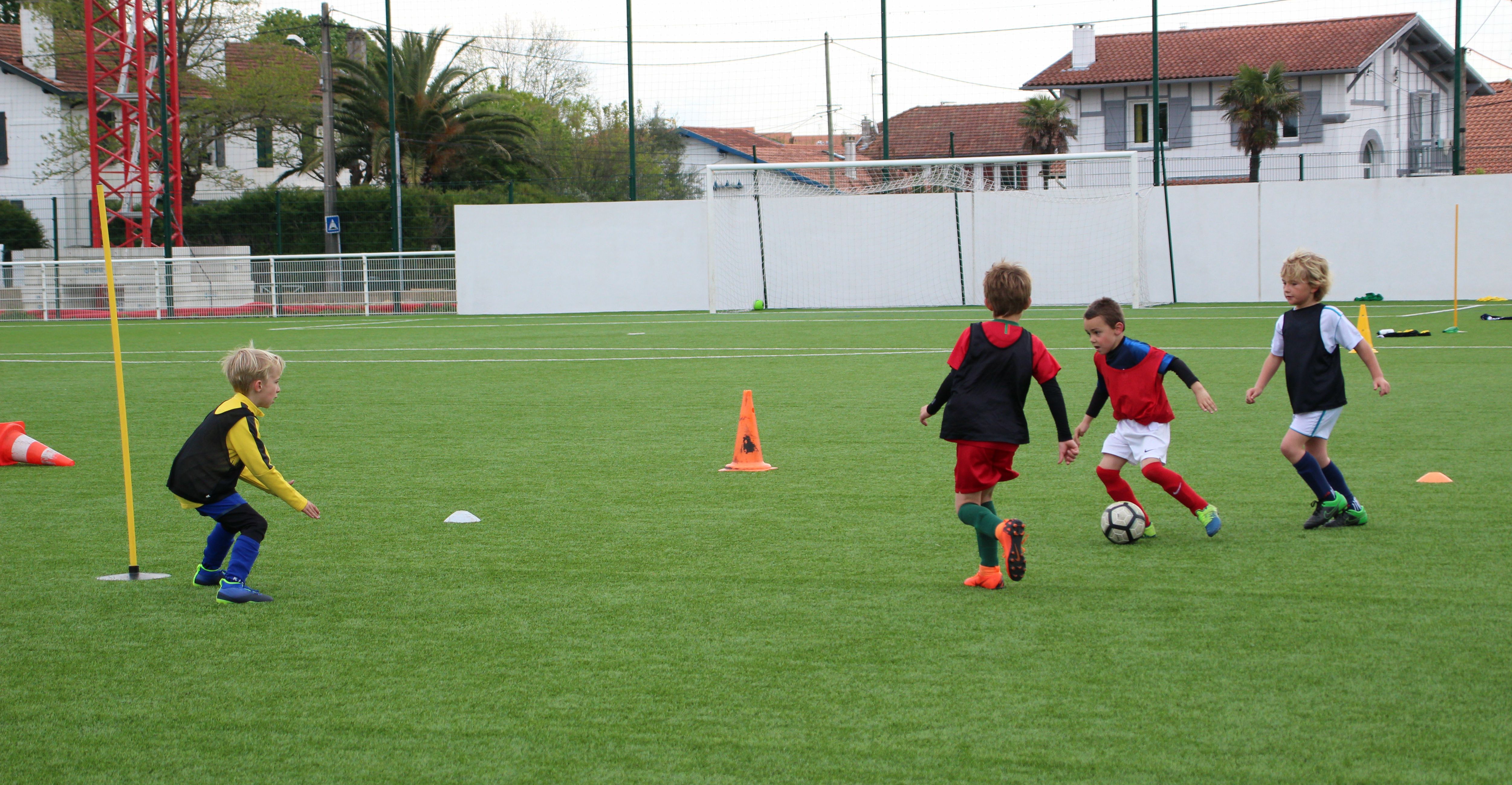 STAGE DE FOOT - C'EST PARTI !