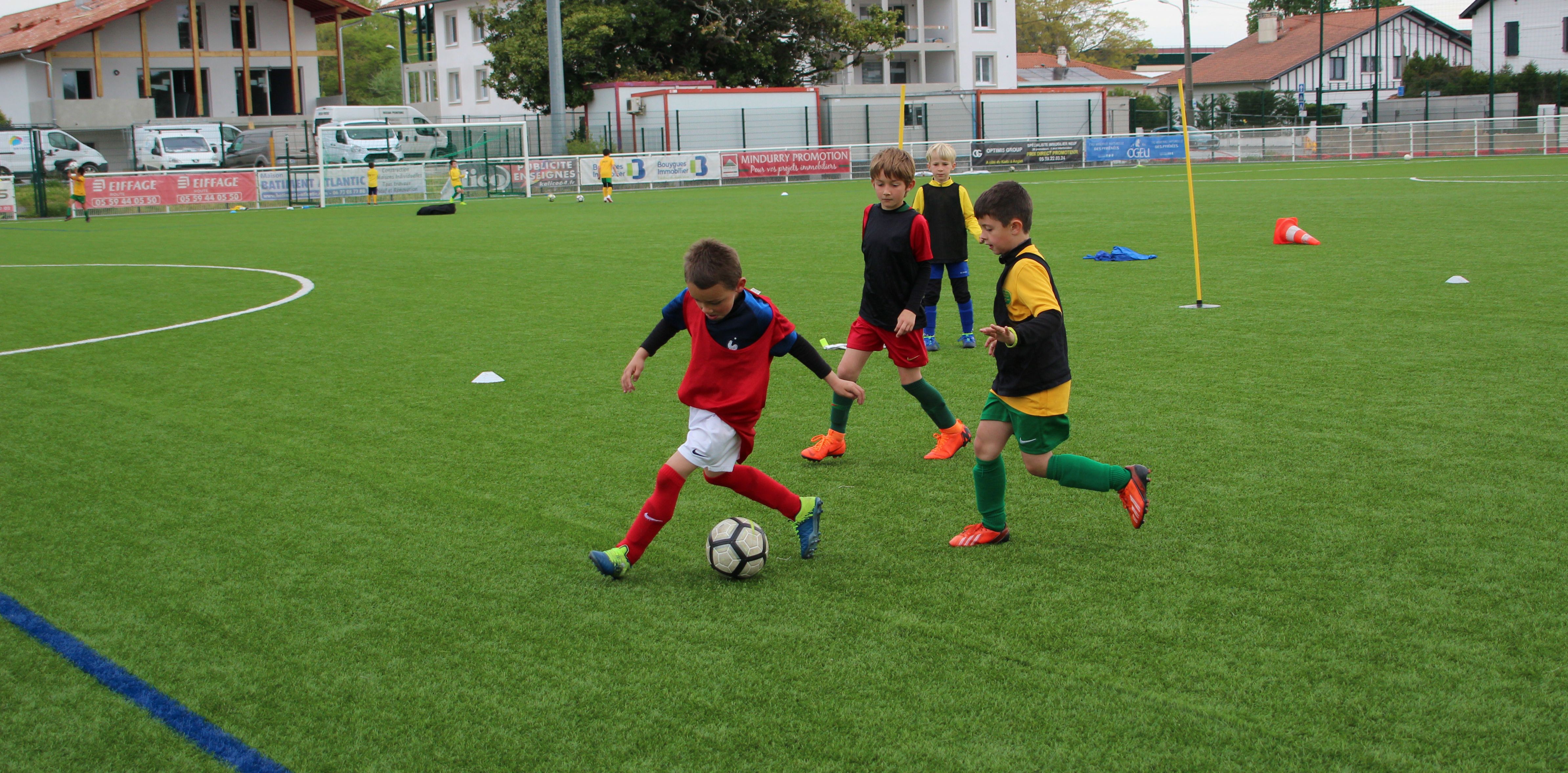 STAGE DE FOOT - C'EST PARTI !