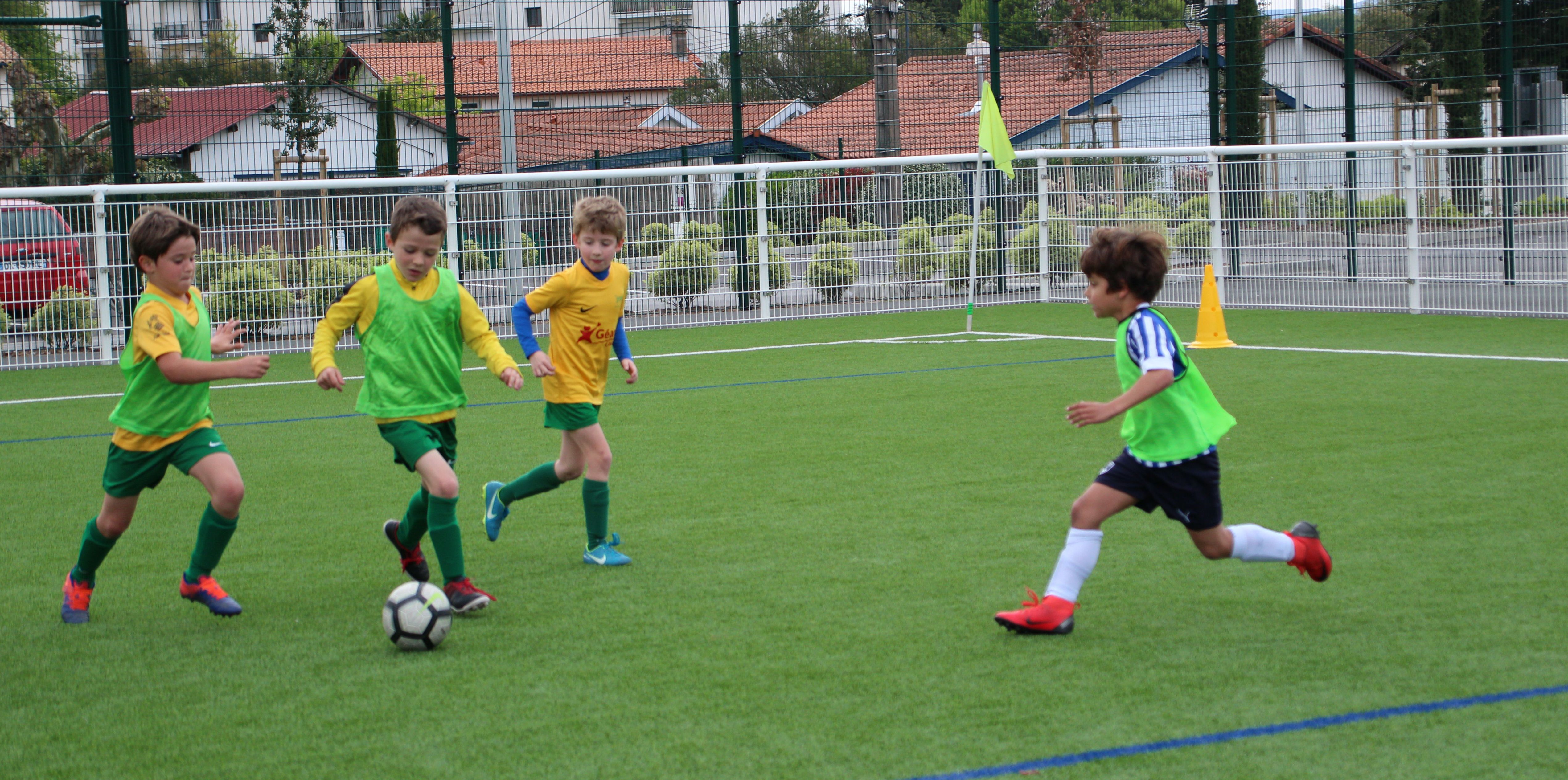 STAGE DE FOOT - C'EST PARTI !