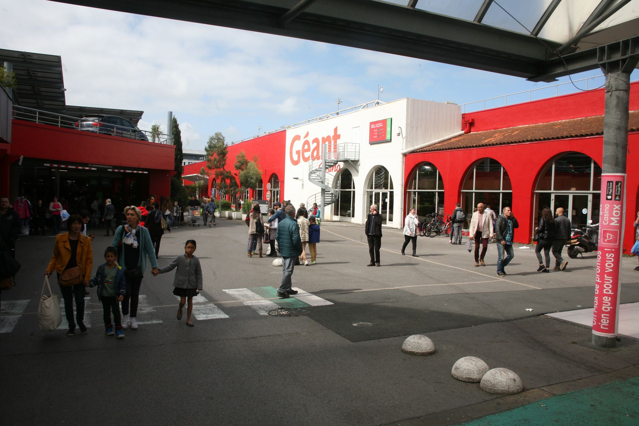 GROS SUCCES DU VIDE GRENIER