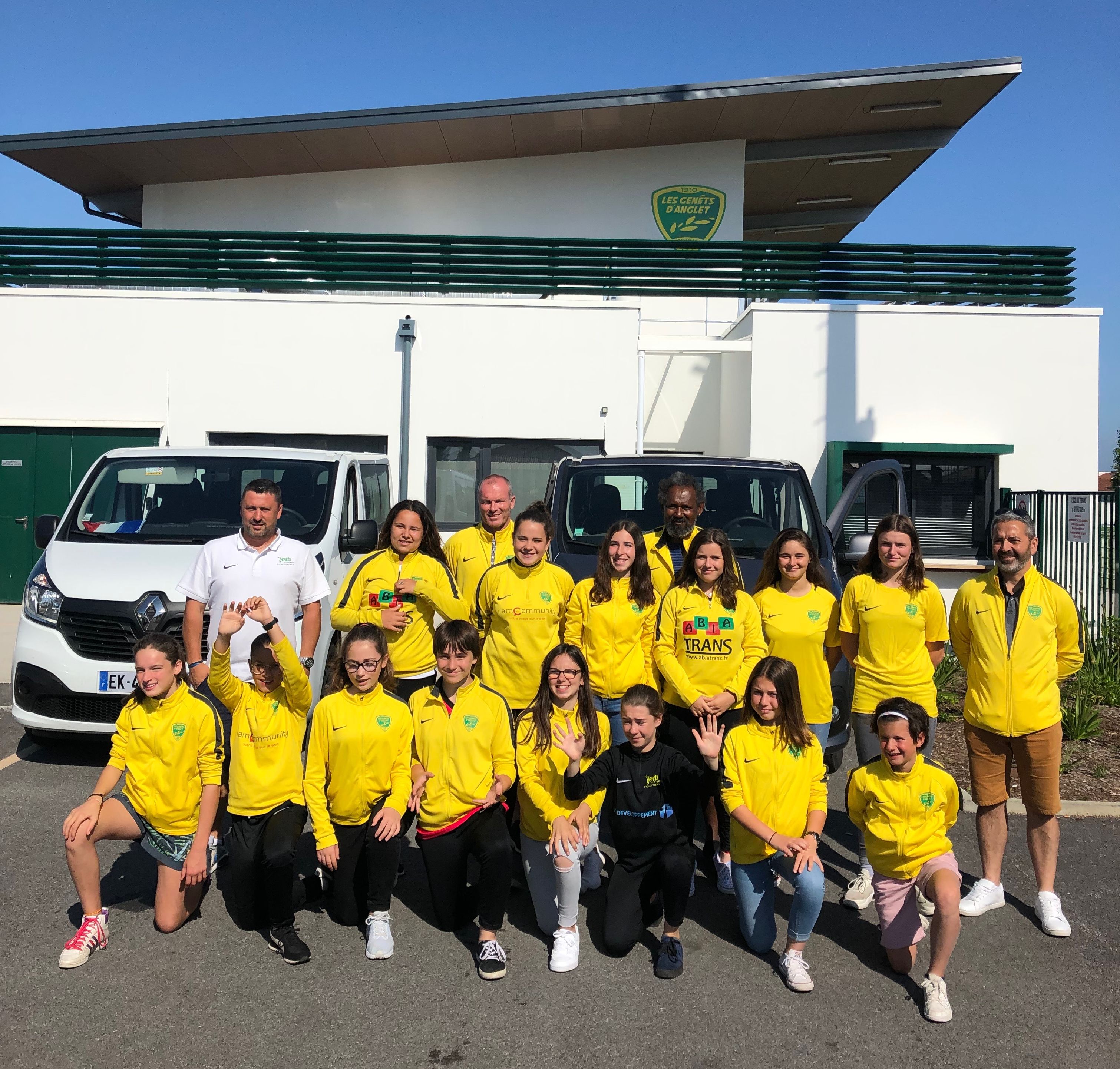 U13 F AVANT LE DEPART POUR MONTPELLIER