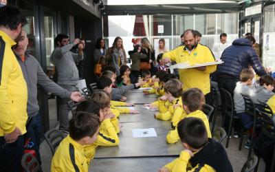 LES U9 ET U8 CHEZ FLUNCH ANGLET